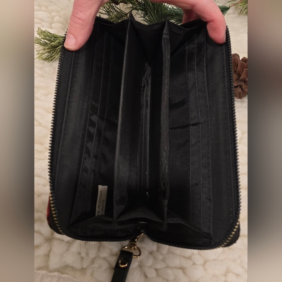 NWOT BearPaw Flannel Plaid Wristlet/Wallet - Picture 6 of 8